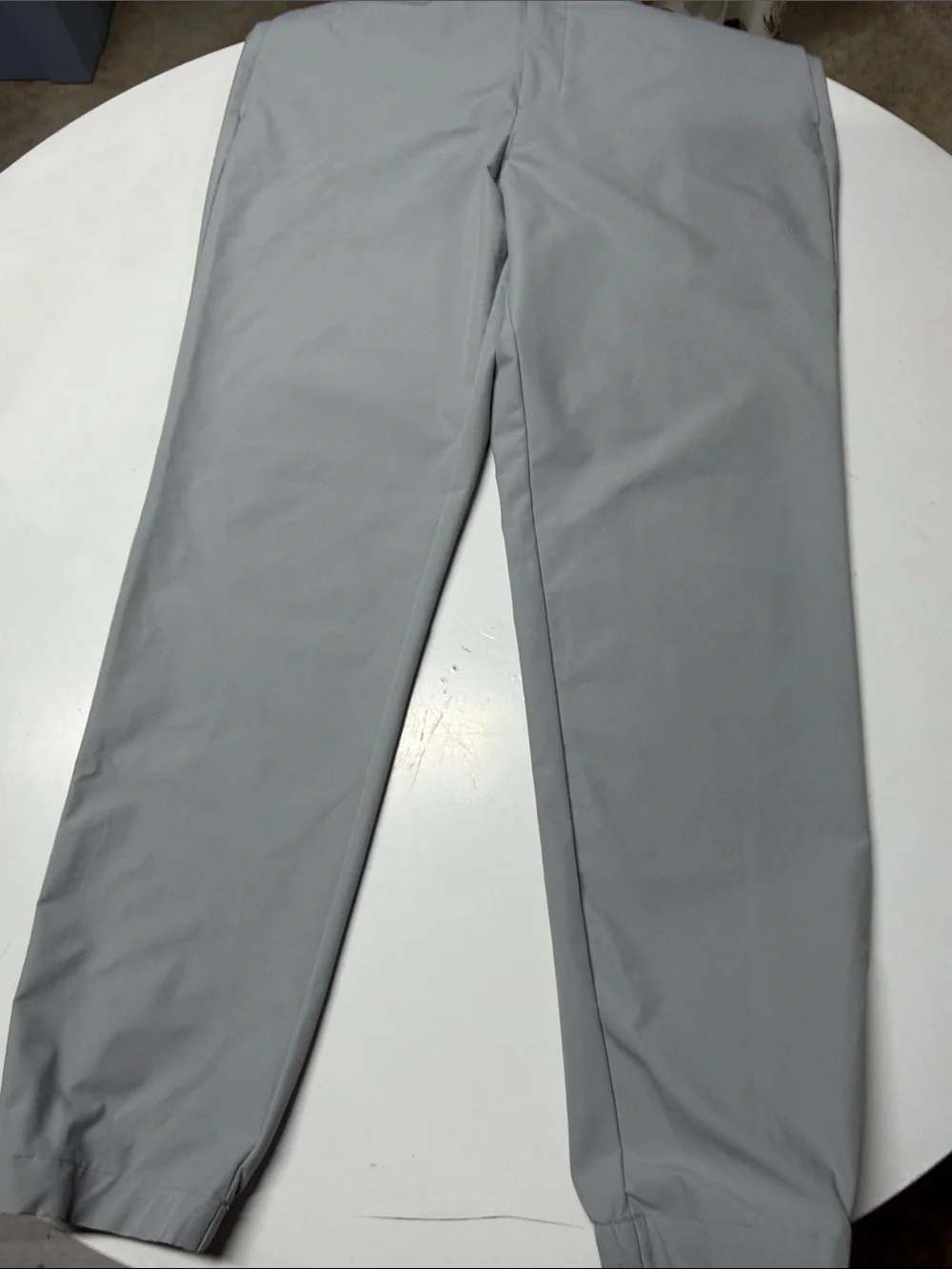 Banana Republic Men's Light Gray Athletic Elastic-Waist jogger pants